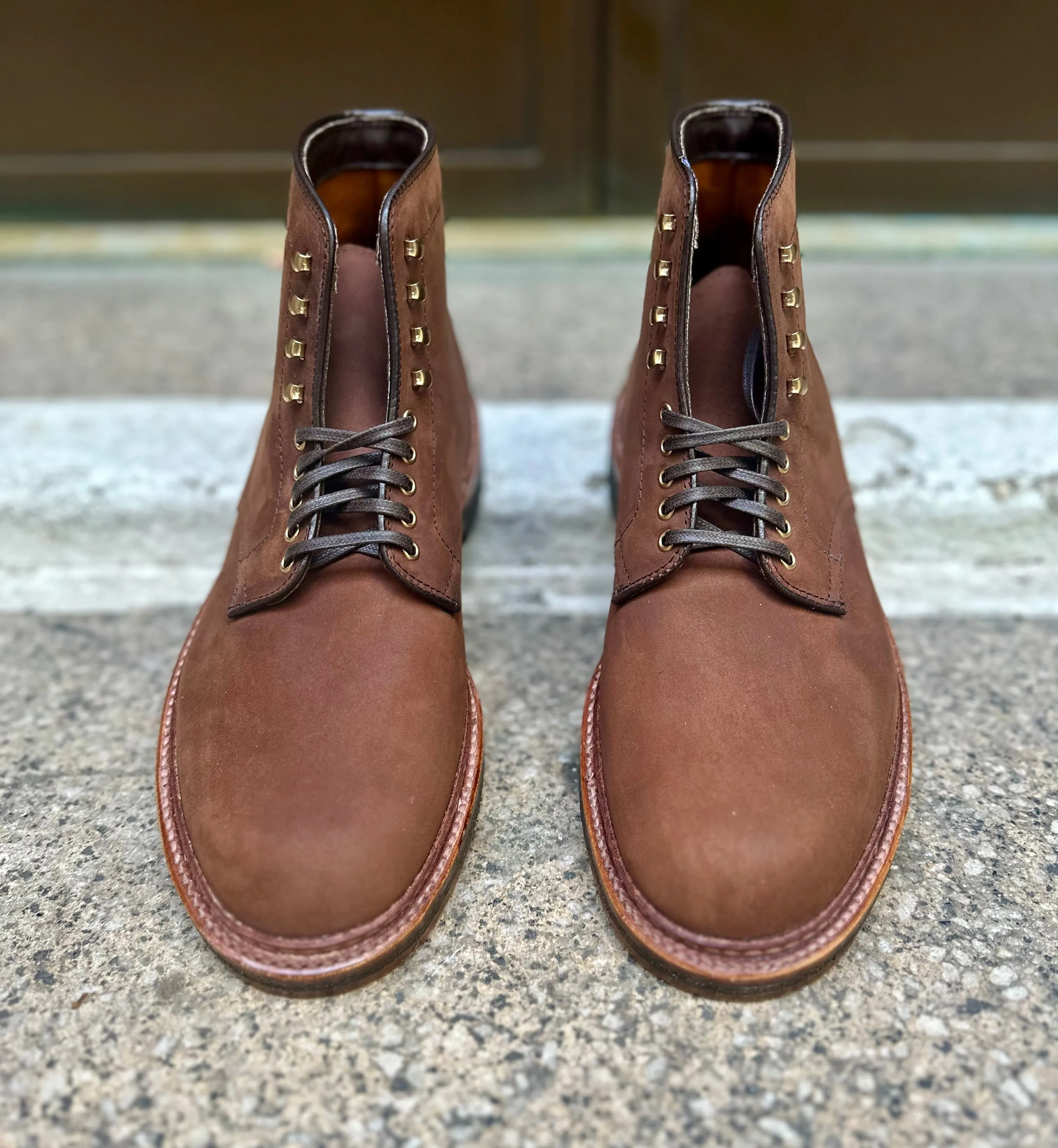 86032H - Smooth Tobacco Chamois Plain Toe Boot