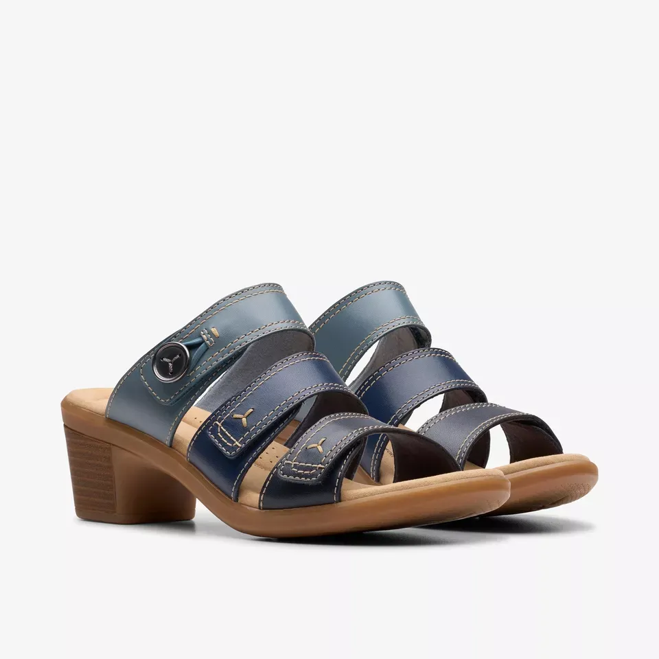 Clarks Women's Emily2 Adella Navy Multi 26181680