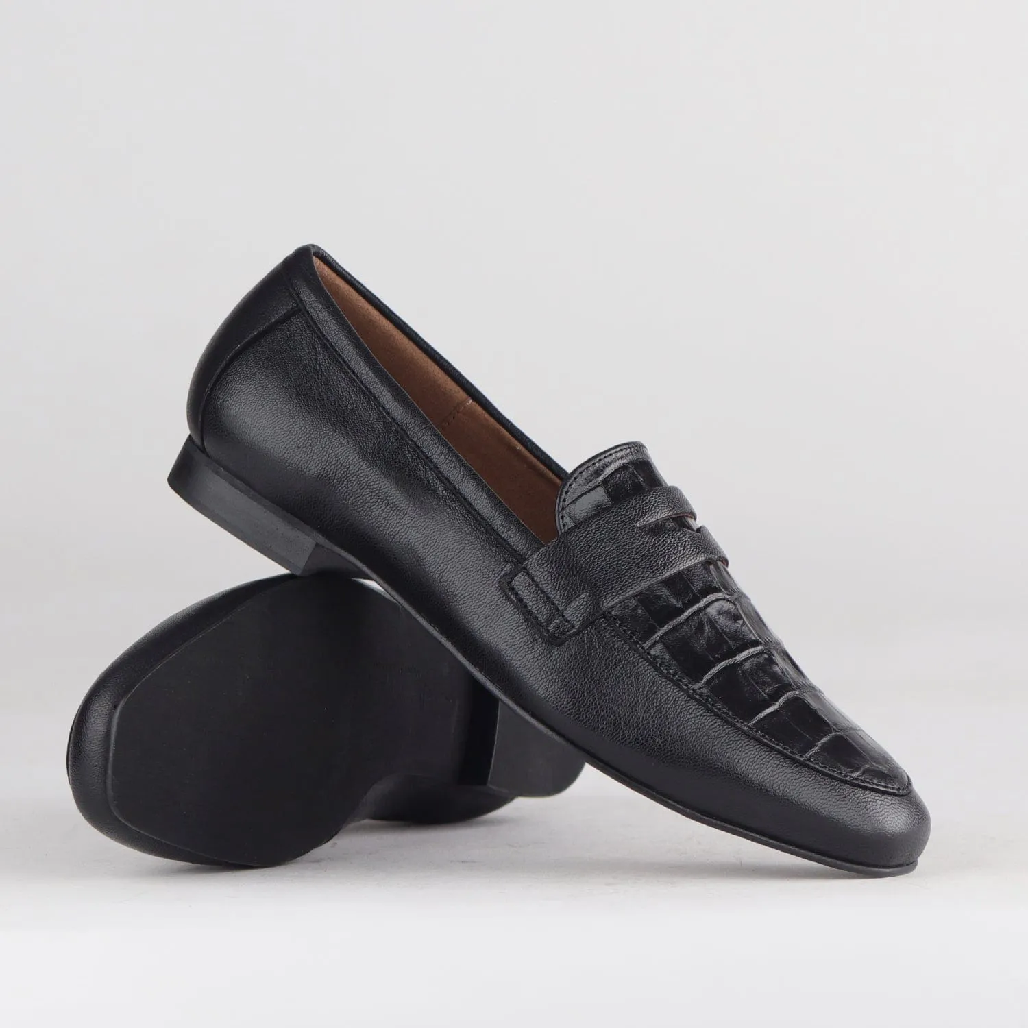Croc Penny Loafer in Black - 12587