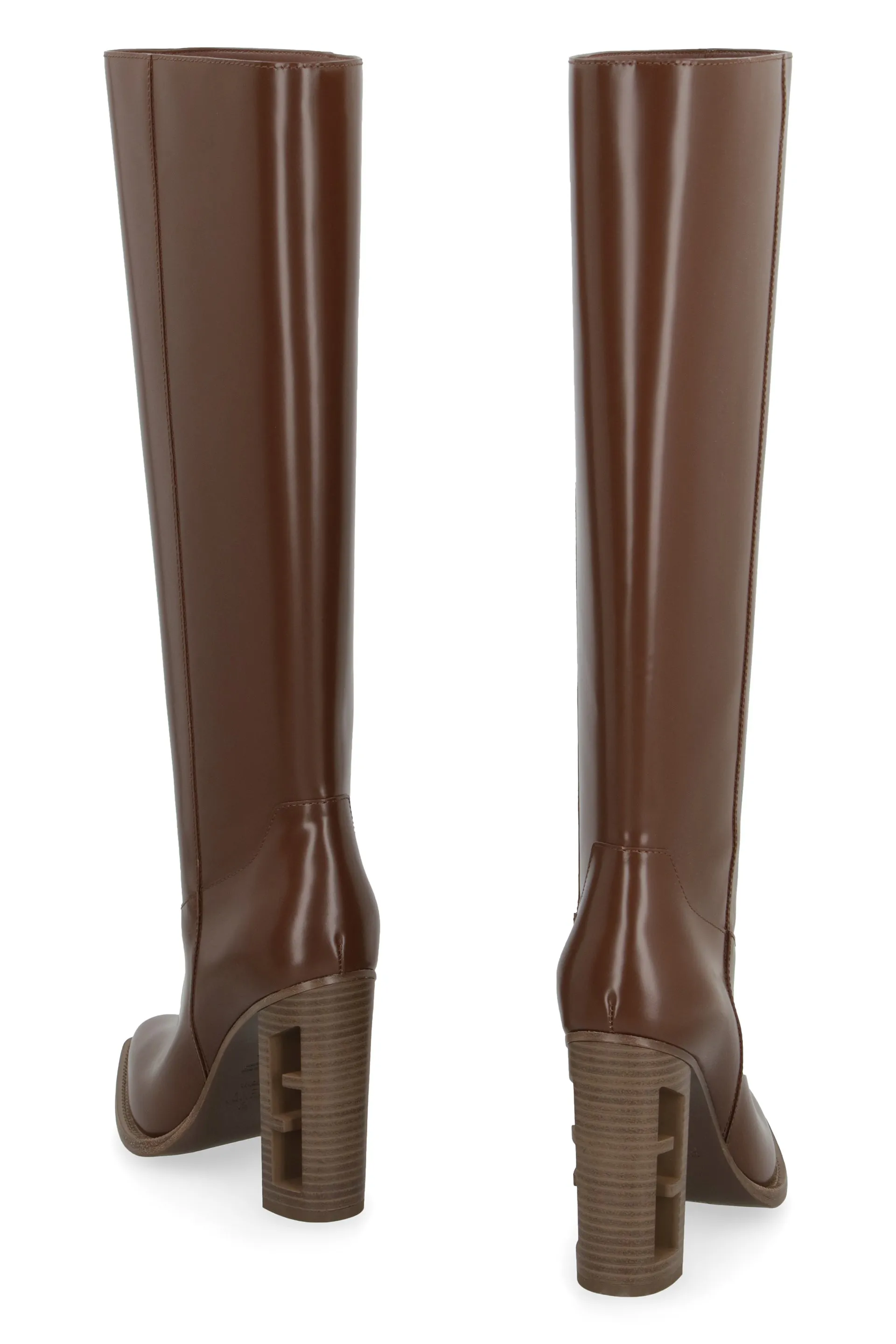 Cut leather boots