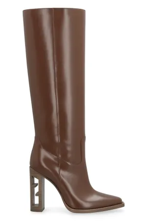 Cut leather boots