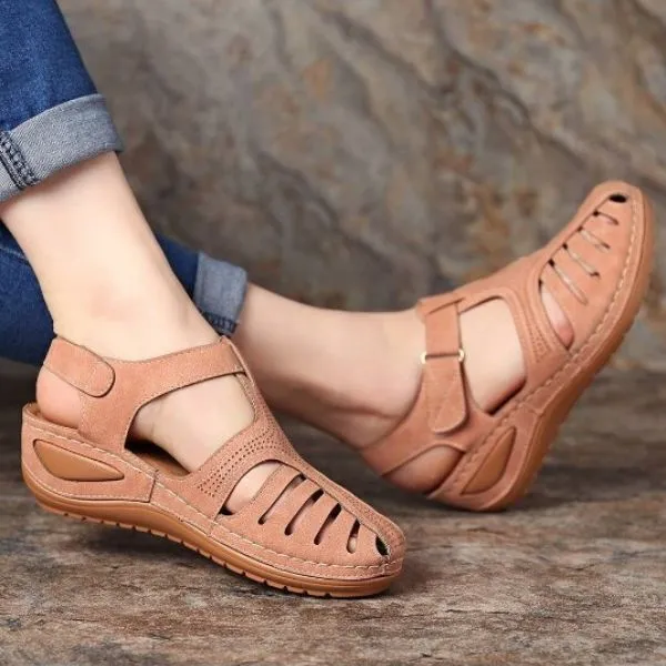 Fabiola® | Vintage Style Leather Orthopedic Sandals