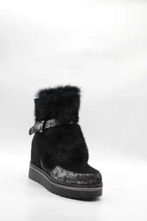 Fur Flat Boot