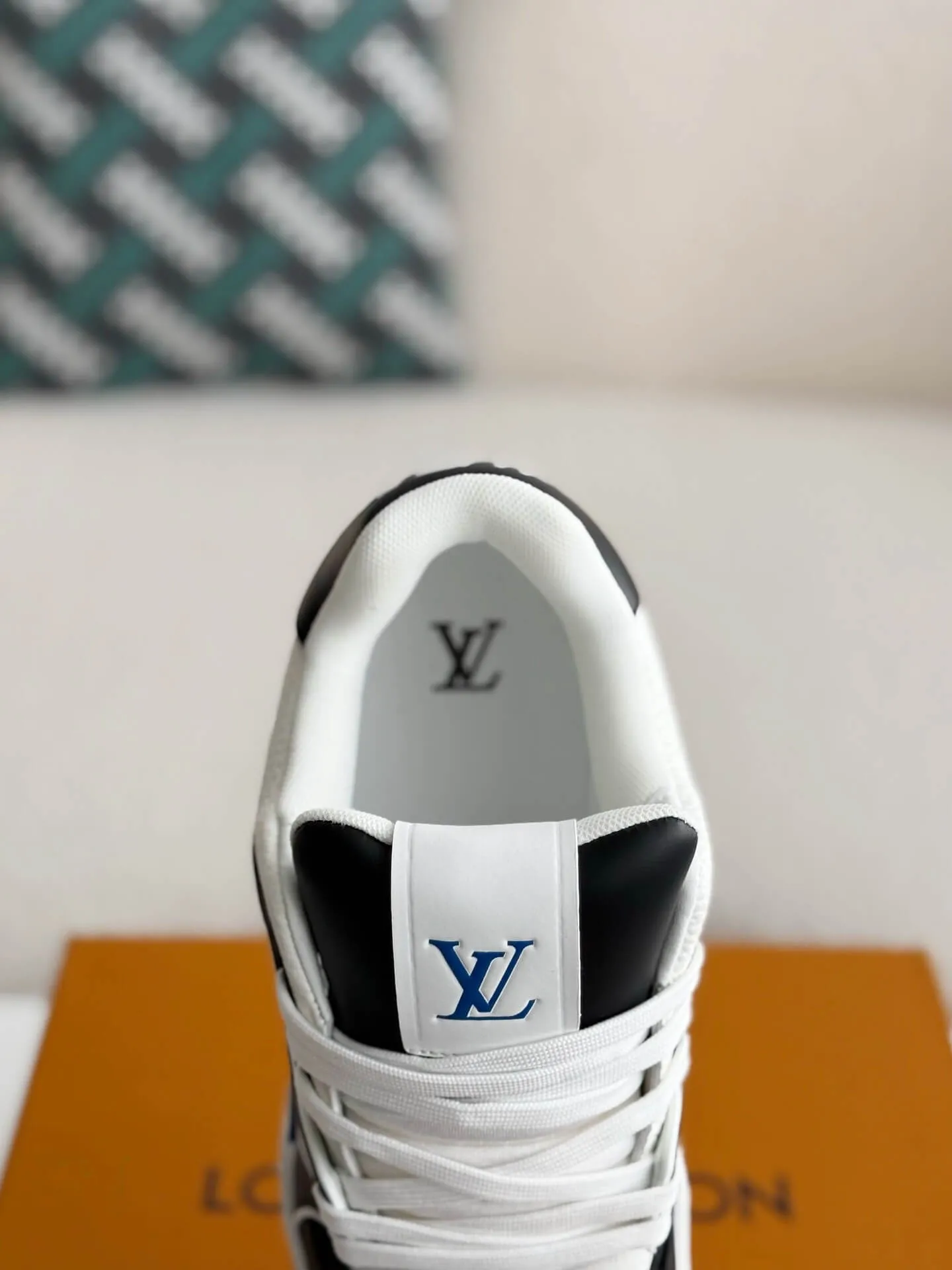 Louis Vuitton LV Trainer #54 Low Blue Sneaker
