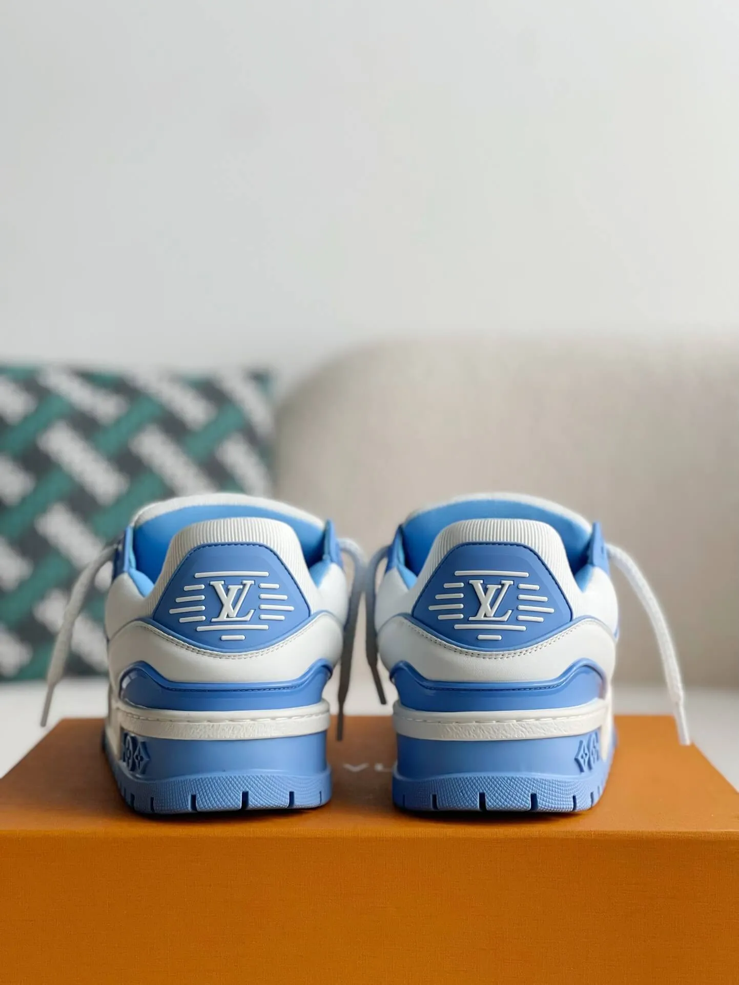 Louis Vuitton LV Trainer White Blue Maxi Sneaker