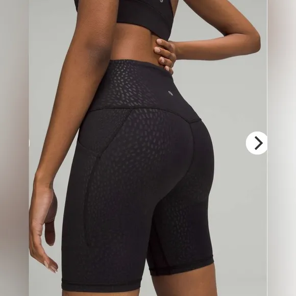 Lululemon Align High Rise Short with Pockets 8&quot; Jewel Emboss Black