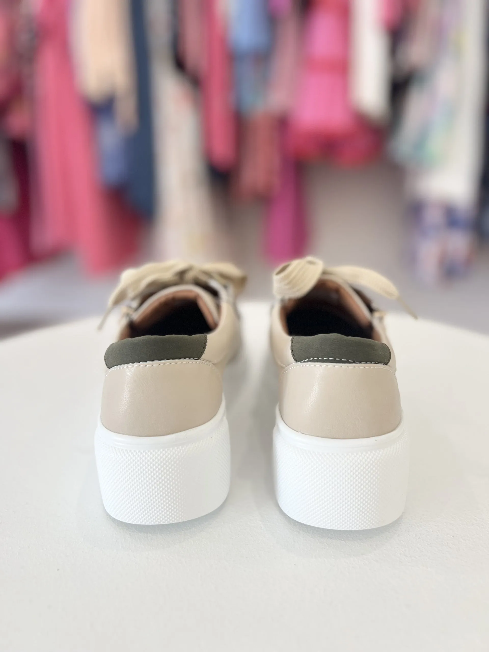 LUXURY TRAINER || NATURAL