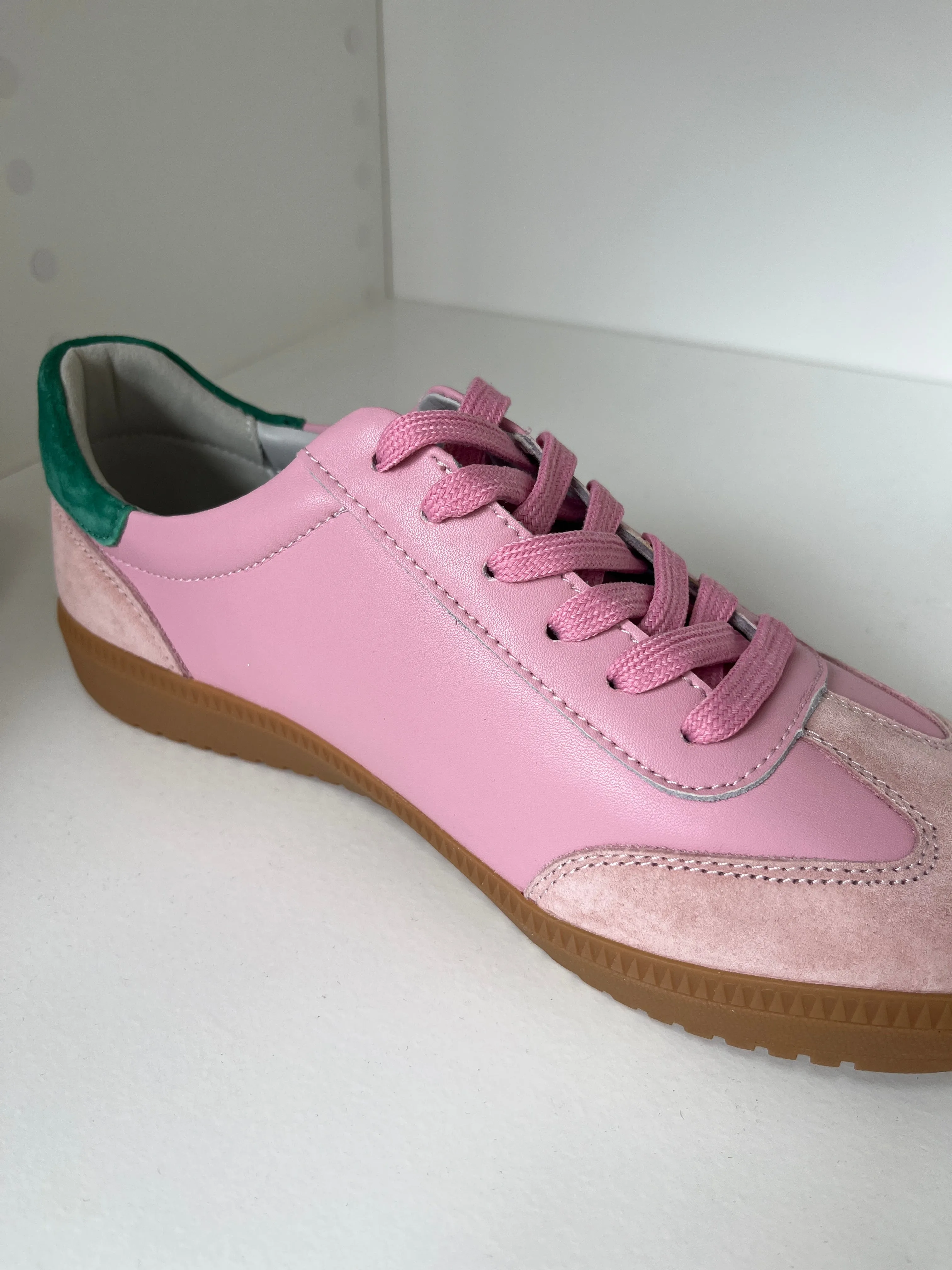 Melfi Trainer Pink/Green