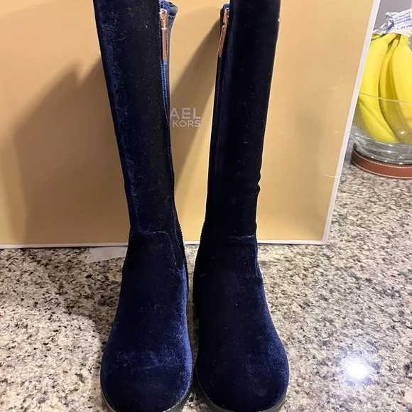 Michael Kors Emma Lily velour boots new navy blue Girls Toddlers Size 6