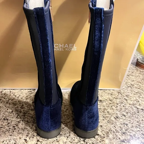 Michael Kors Emma Lily velour boots new navy blue Girls Toddlers Size 6