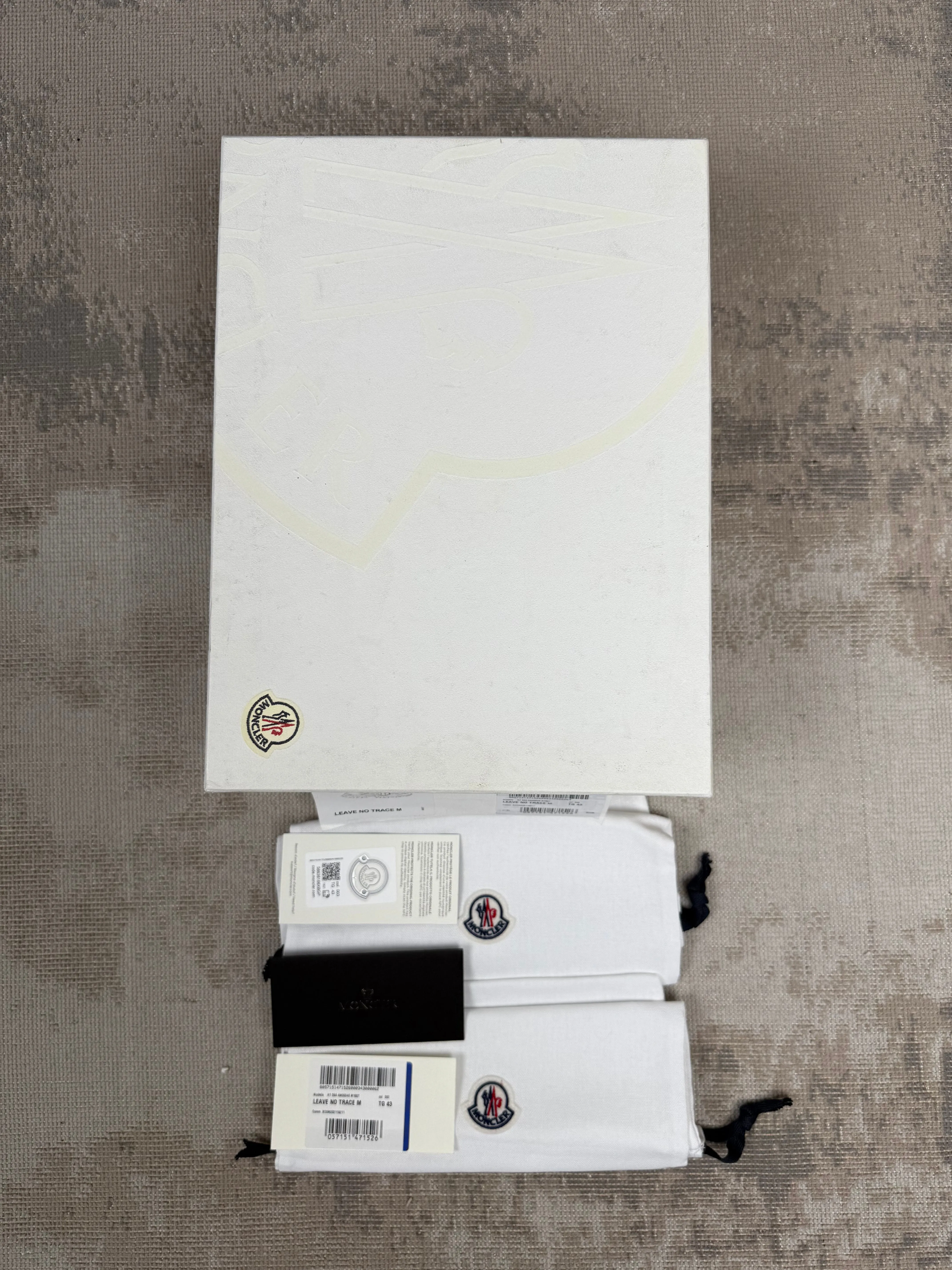 Moncler Leave No Trace Trainer - White / Black (Unused)