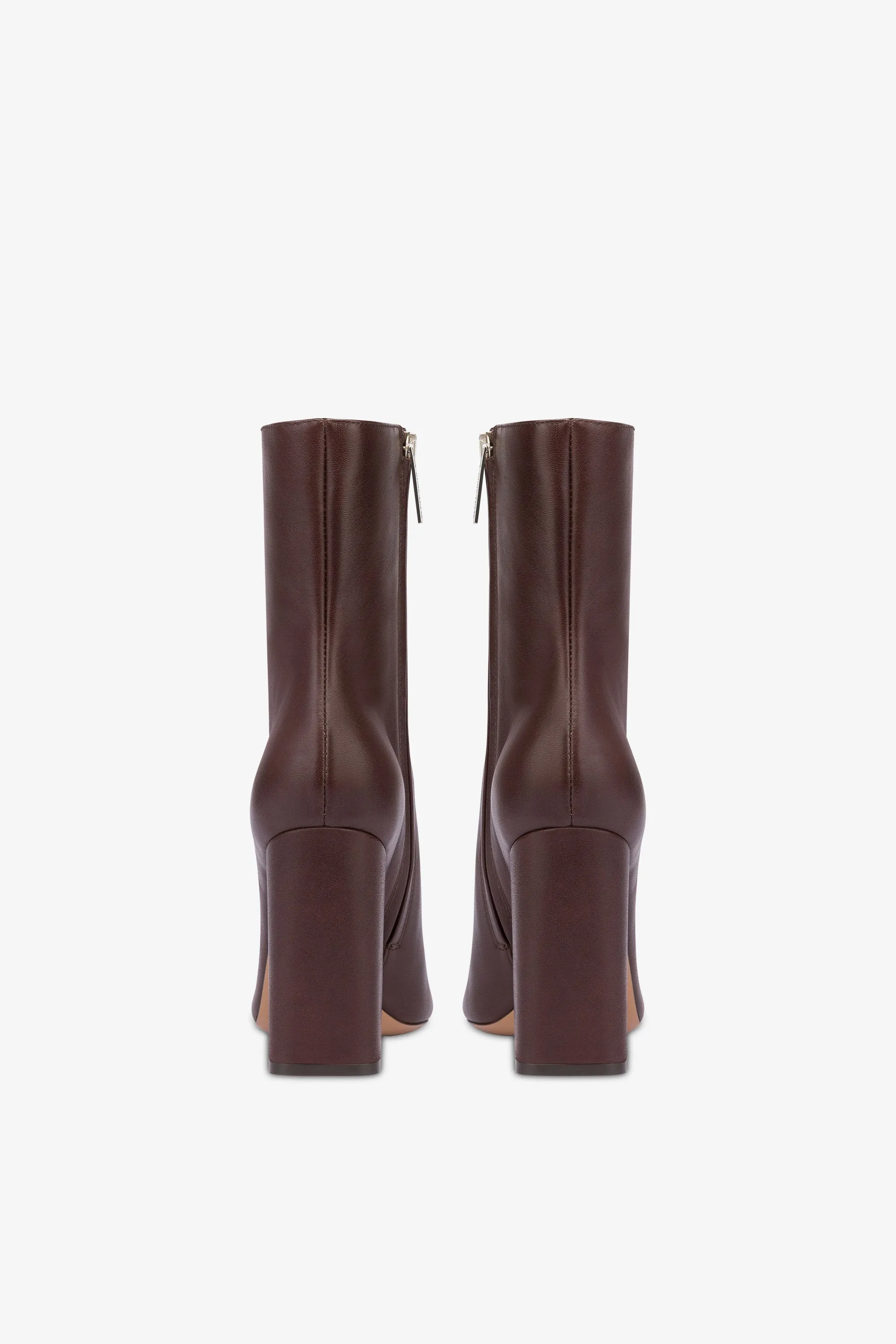Pointed ankle boots in smooth mocha leather