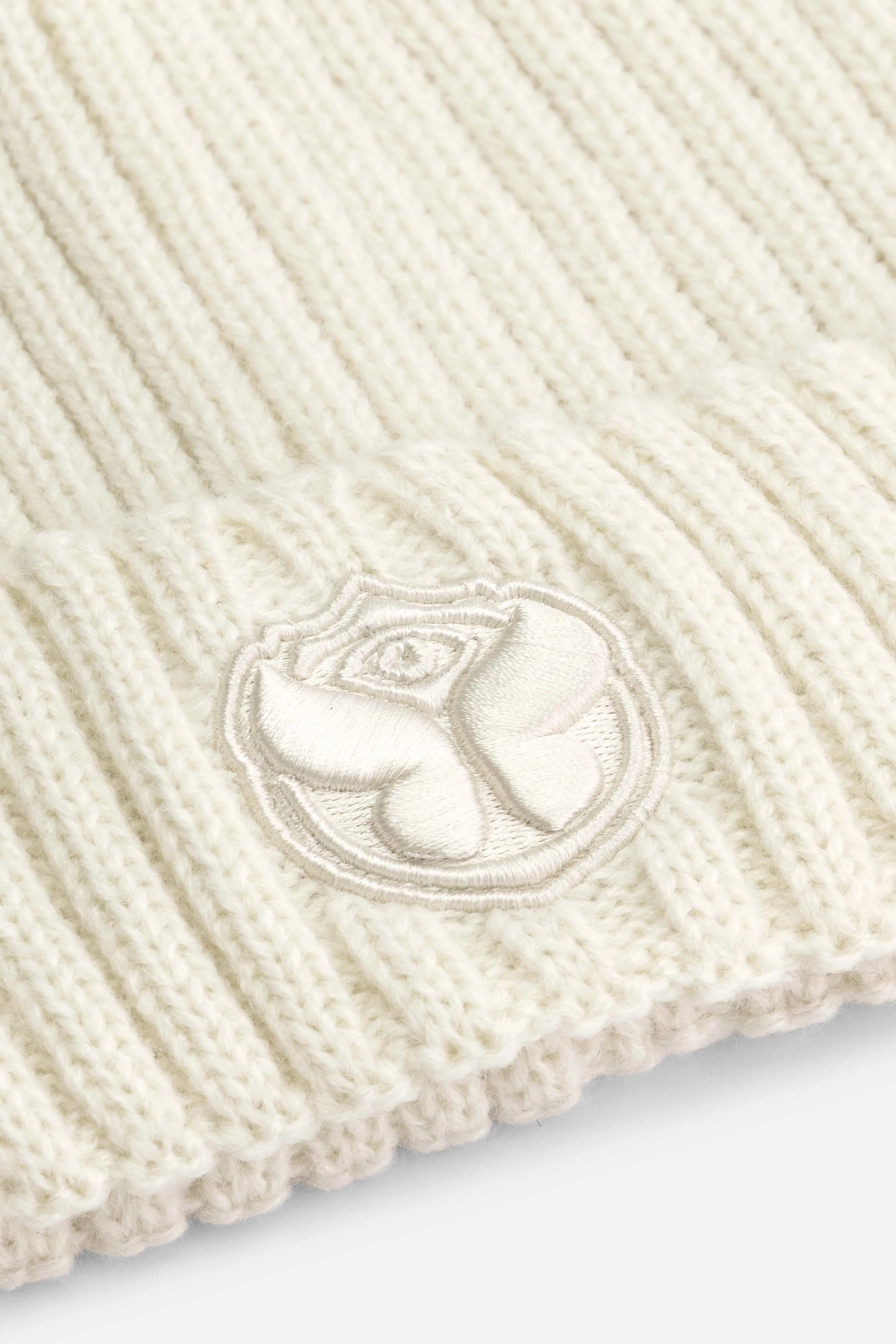 POMPOM BEANIE HIGH