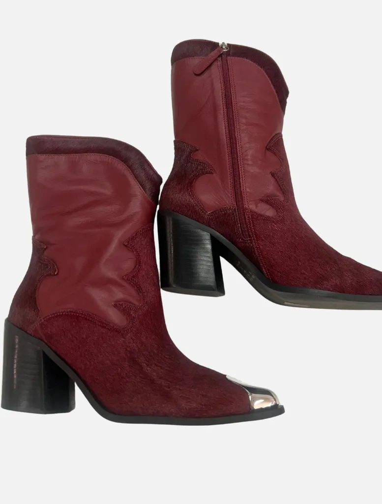 Pony Boots - Burgundy