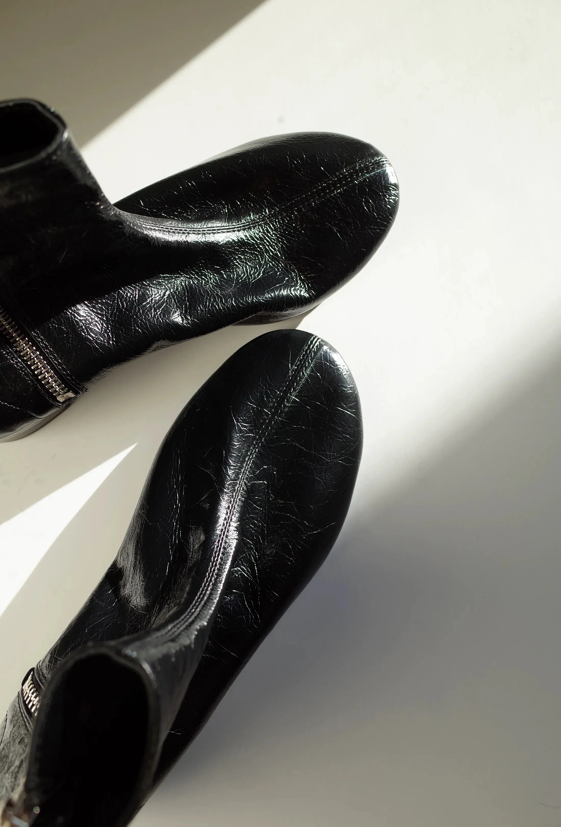 Round Toe Cowhide Ankle Boots