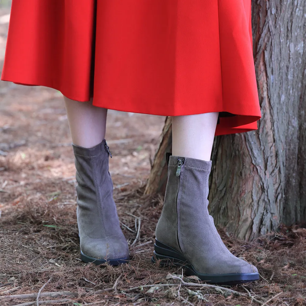 Savona Suede Wedge Boots (Taupe)