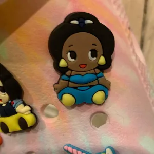 SHOE CHARMS - JASMINE