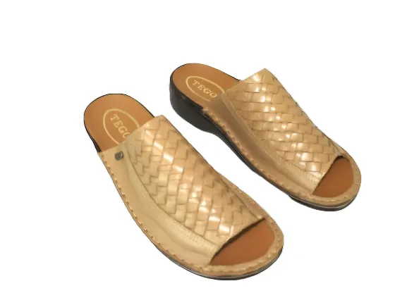 TEGO Leather Bone Push In Sandal