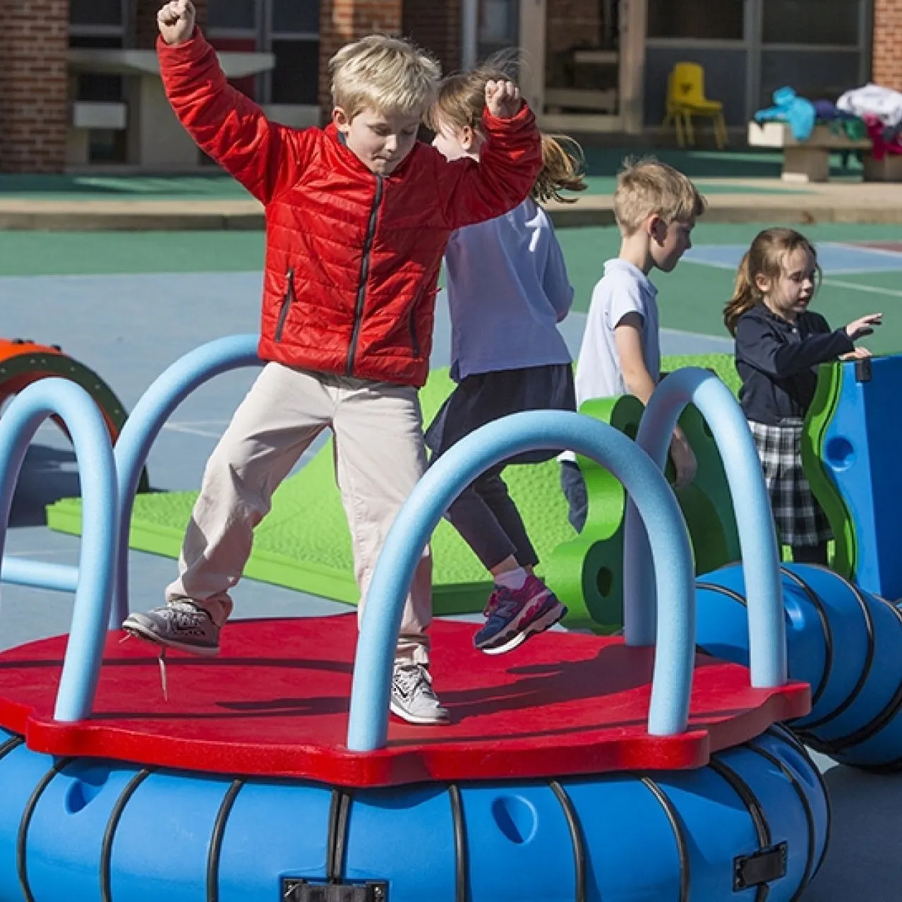 UltraPLAY The Snug Play Expert System