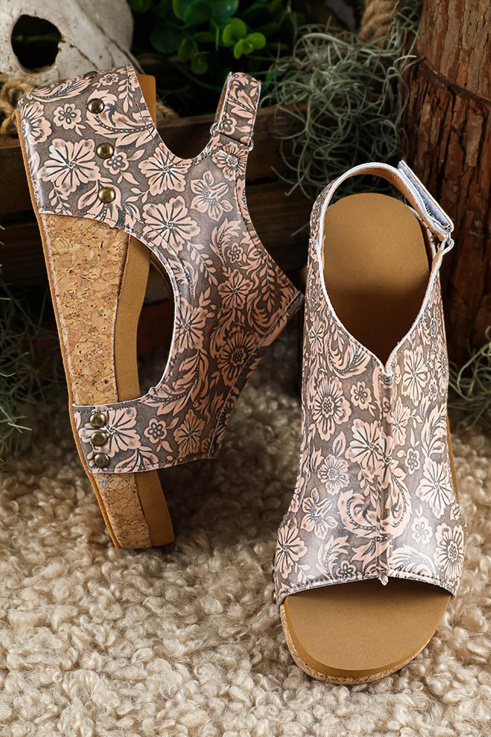Vintage Floral Leather Rivet Hollowed Platform Sandals
